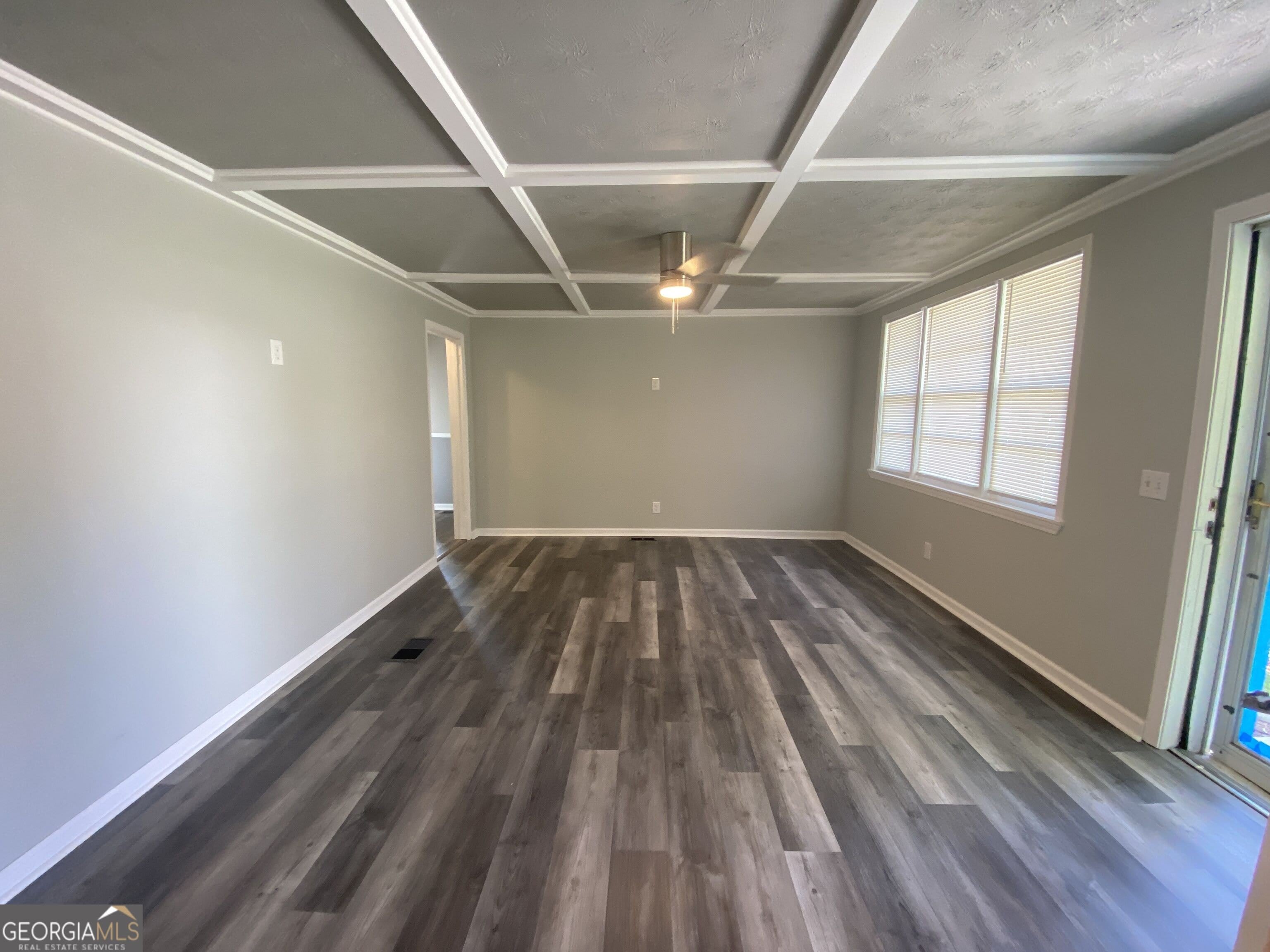 914 Ozora Road – photo 2
