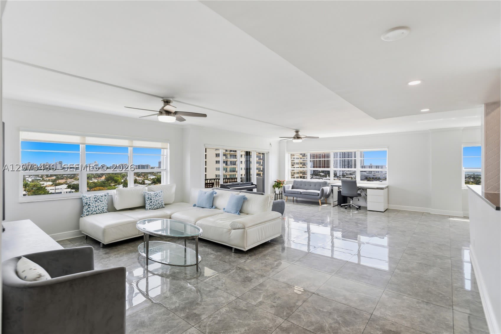 340 Sunset Dr – photo 4
