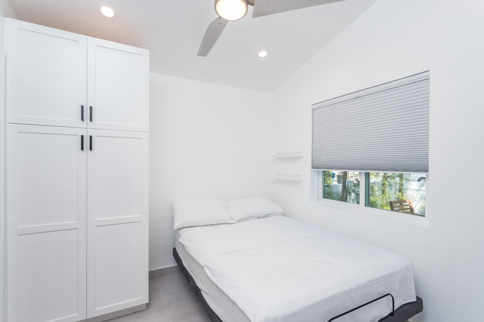 6543 Van Nuys Boulevard – photo 5