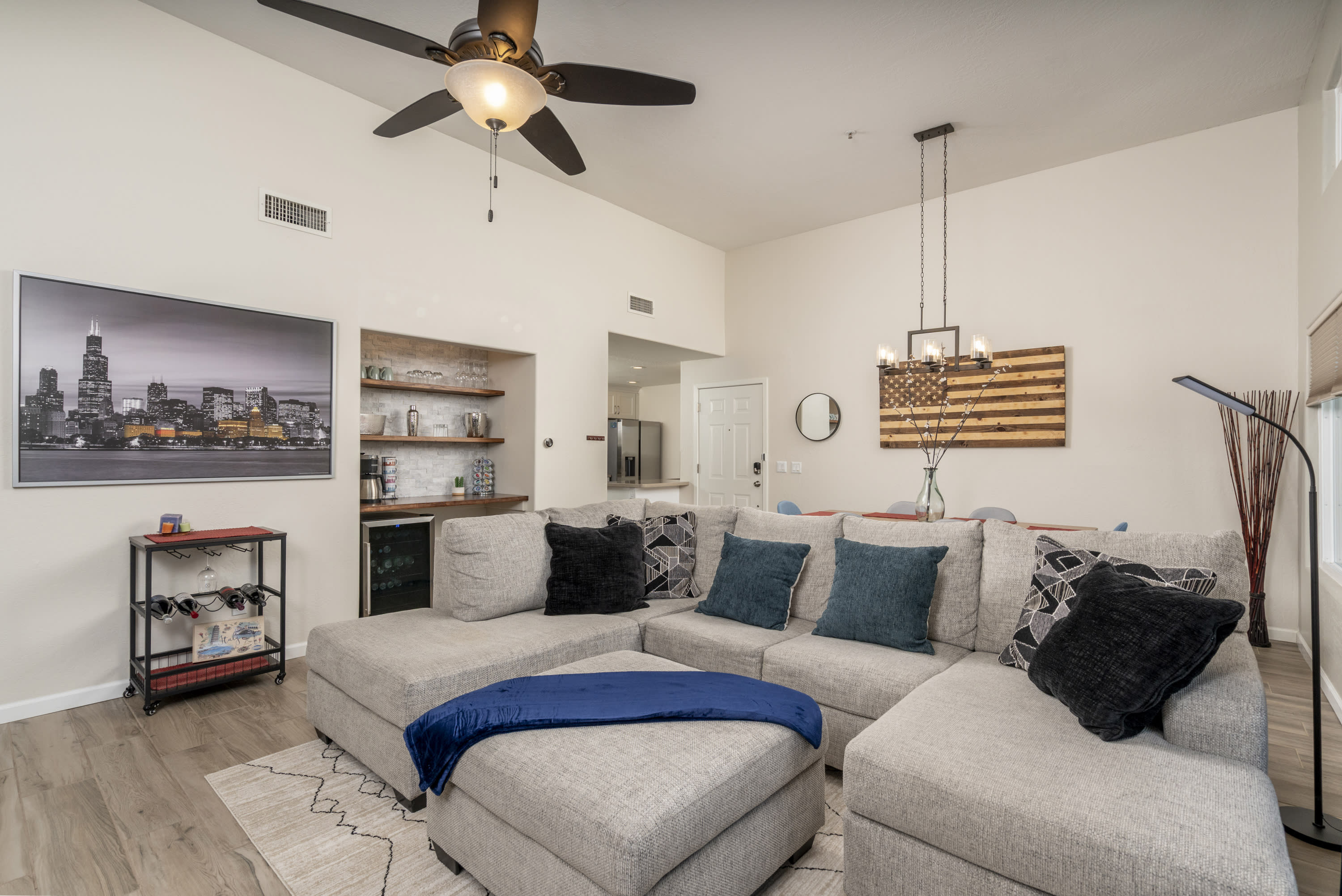 11260 North 92nd Street – photo 1