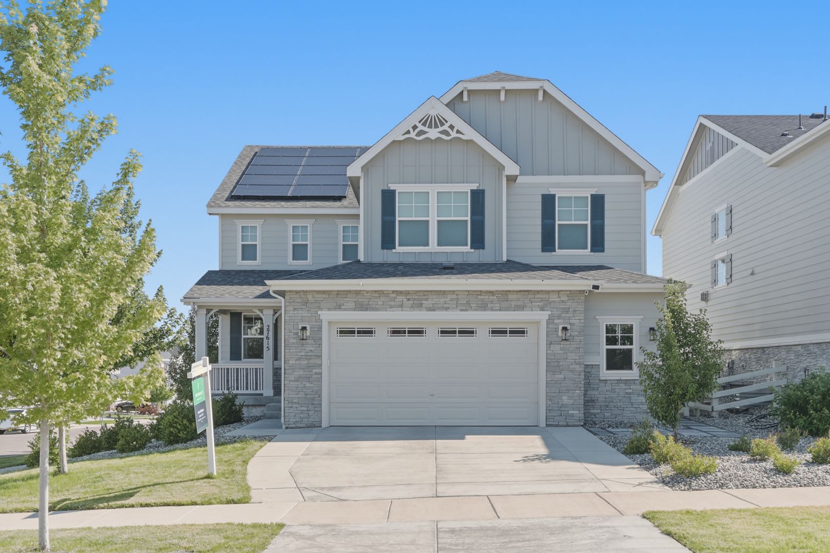 Gorgeous Home in Southshore! – photo 1