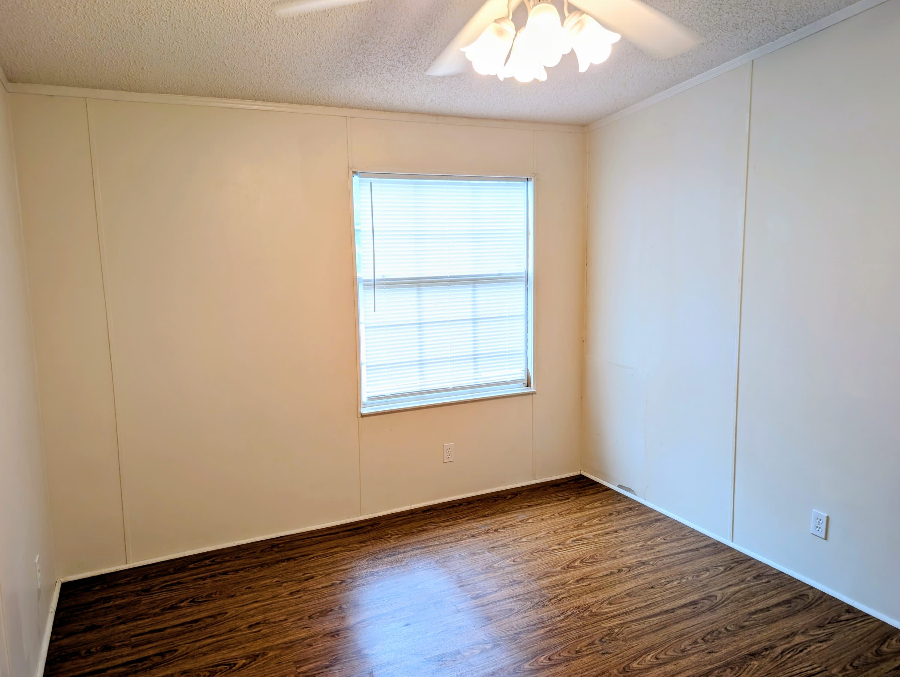 4373 Avalon Blvd – photo 5