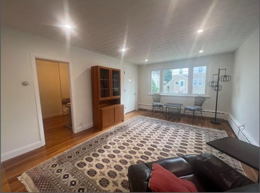 159 willis Ave. – photo 4