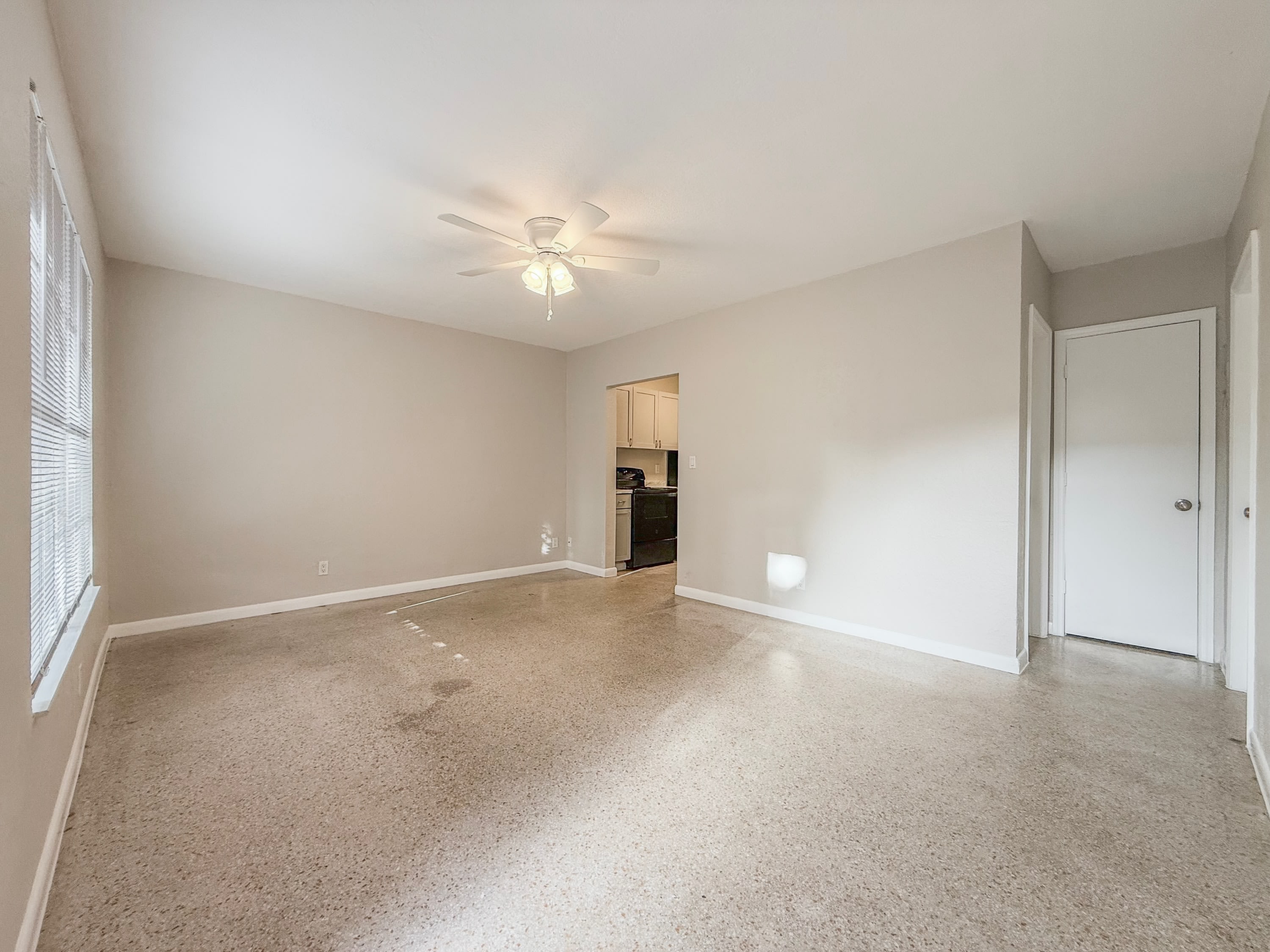 1210 Southwest 26th StreetUnit 4 – photo 1