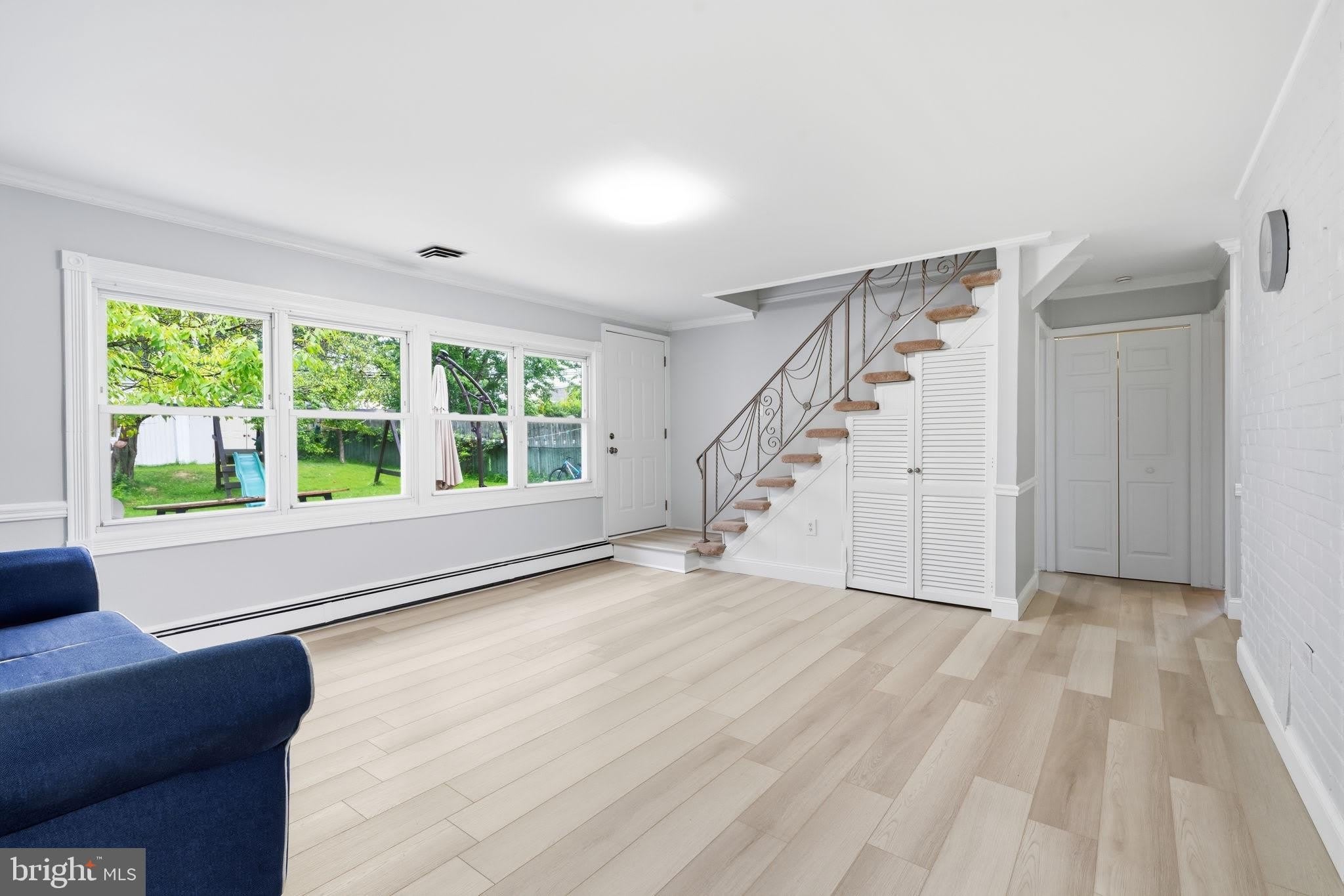 407 HOLLY Drive – photo 4