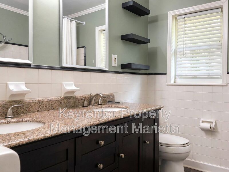725 Mcburnette Rd Ne – photo 3