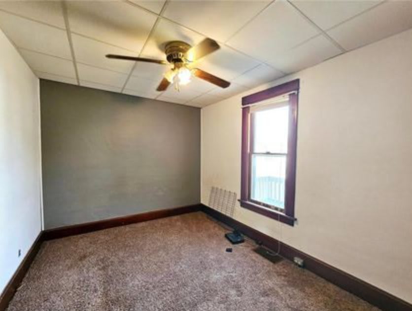 232 Fremont St S – photo 4