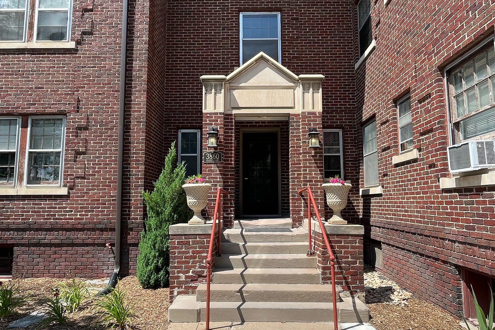 Highland Court – photo 1