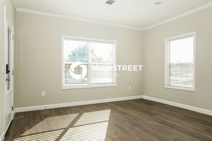 12315 Tangier Street – photo 4