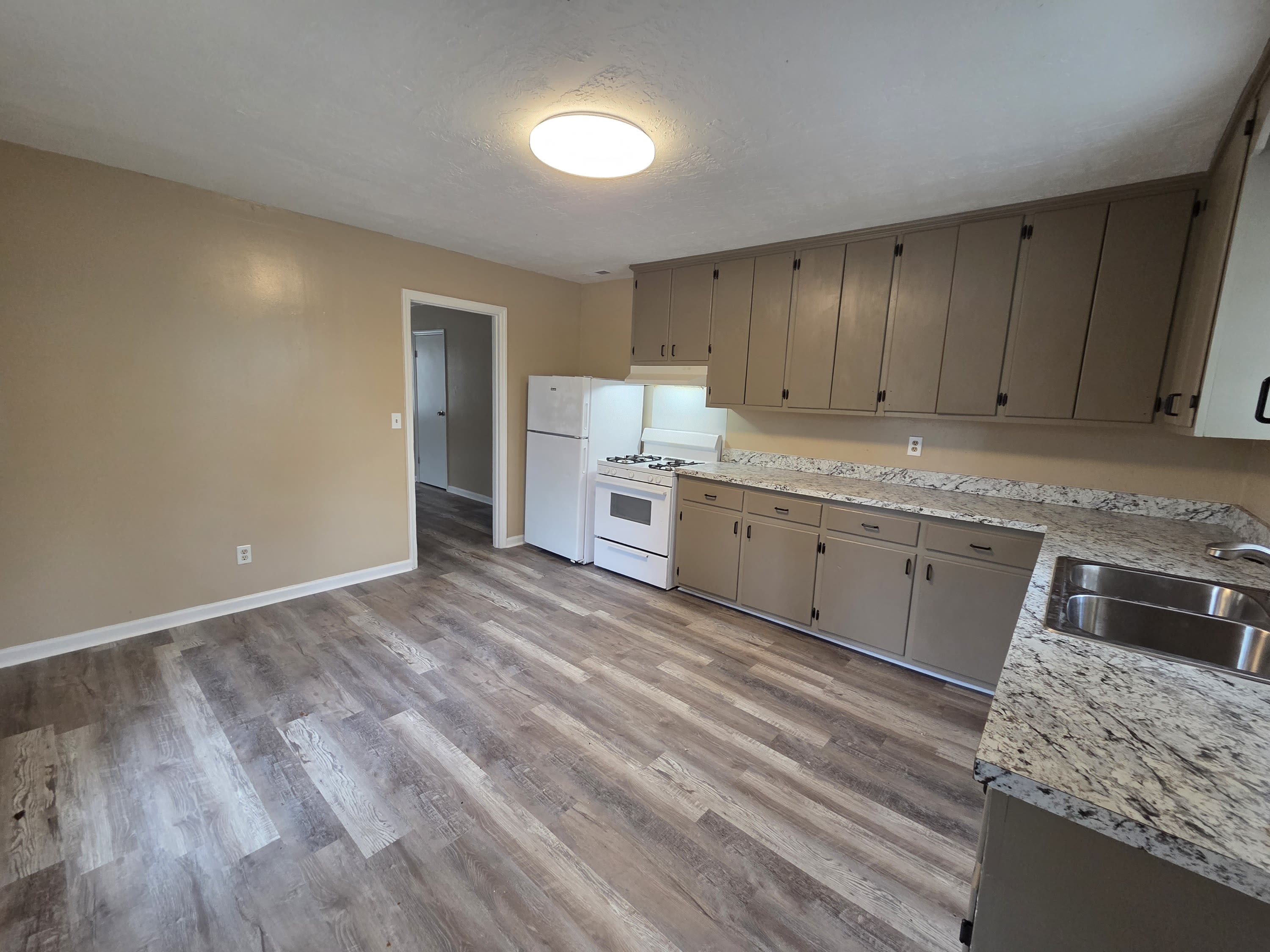 3318 Winn Drive – photo 2