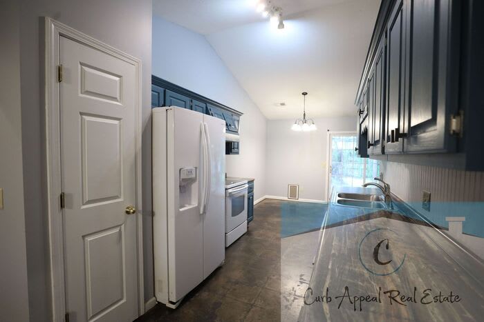 3504 Keely Drive – photo 3