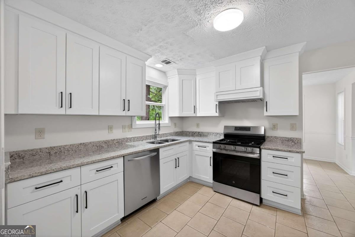 6898 Babbling Brook Drive – photo 4