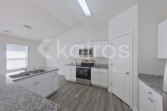 1699 Amberlight Circle – photo 5