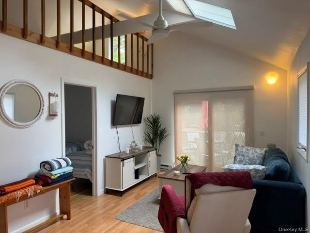 126 Lynn Avenue – photo 4