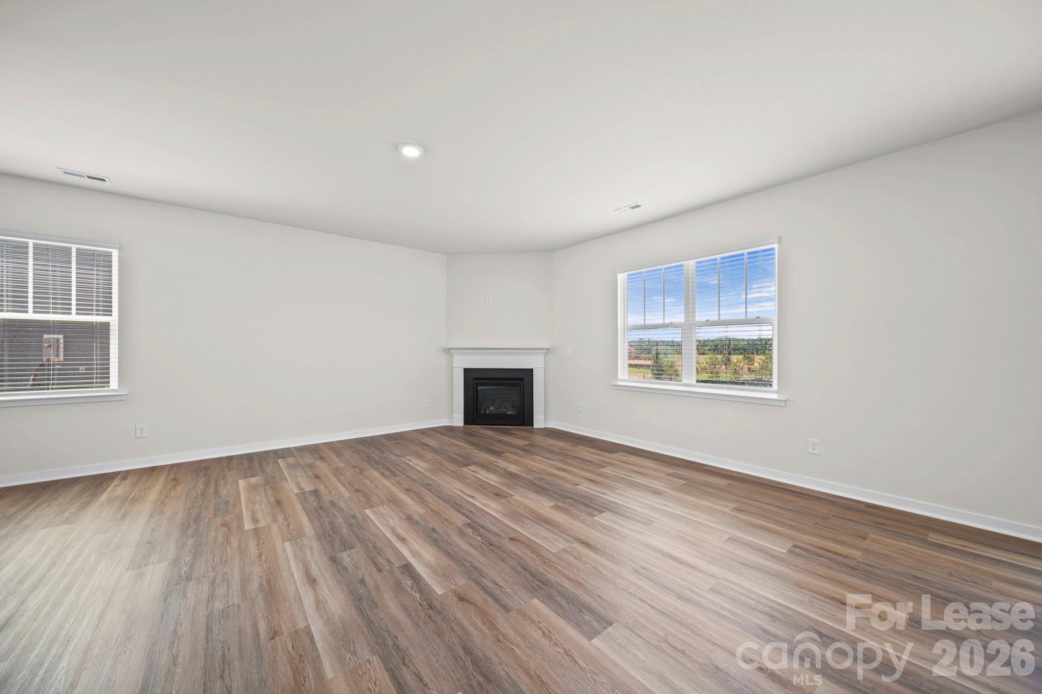 500 Blackpool Court – photo 4