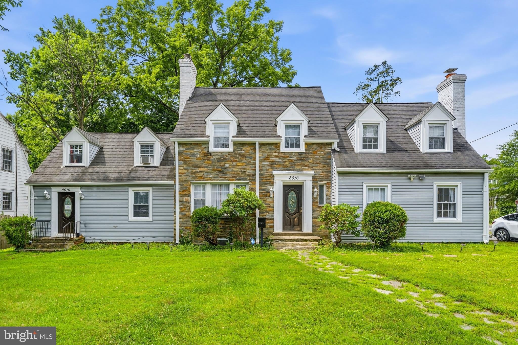 8016 OLD GEORGETOWN Road – photo 1