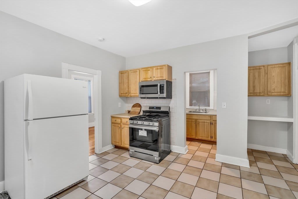 109 Harrishof St – photo 2