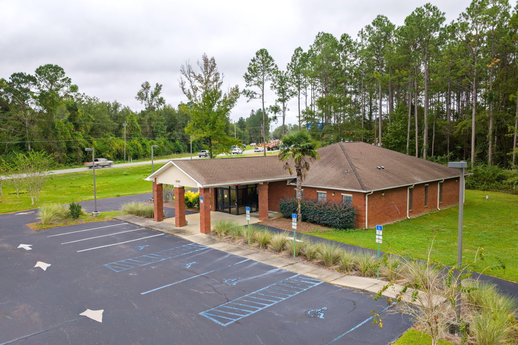 1200 Henley Lane – photo 2