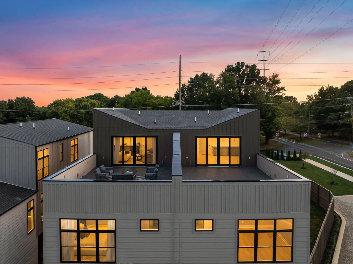 Brand New Townhome in The Heart Of East Nashville – photo 3