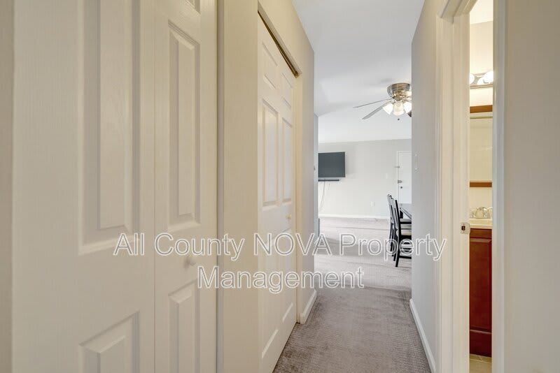 438 N Armistead St #304 – photo 3
