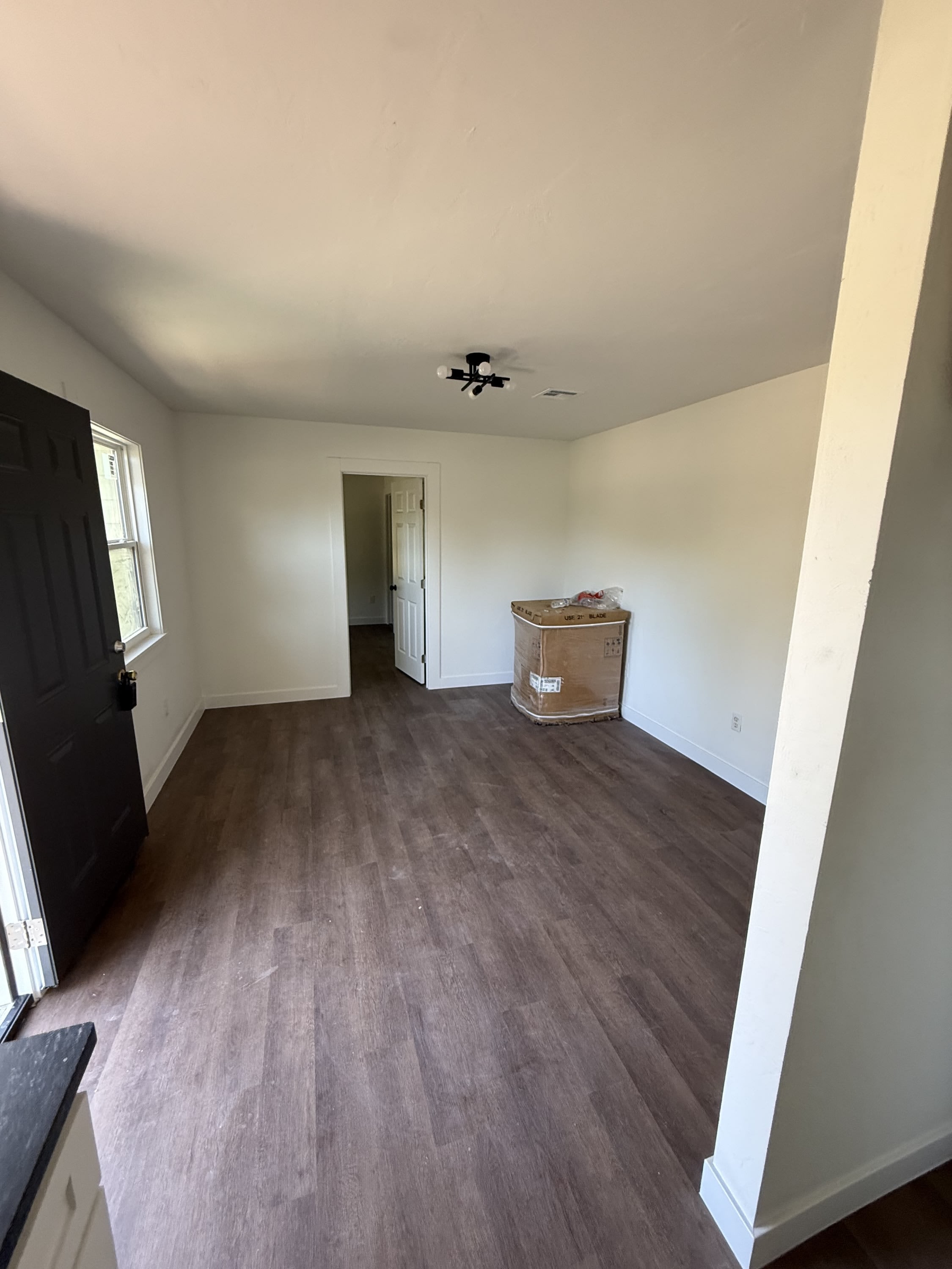 915 West Michigan Avenue – photo 2