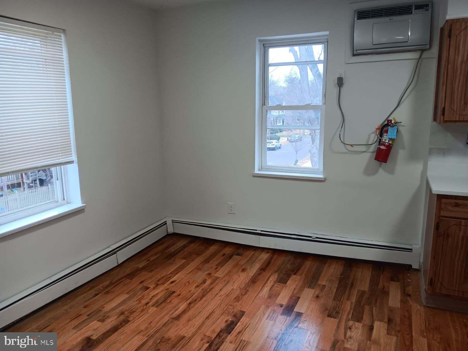 541 HADDON Avenue – photo 4