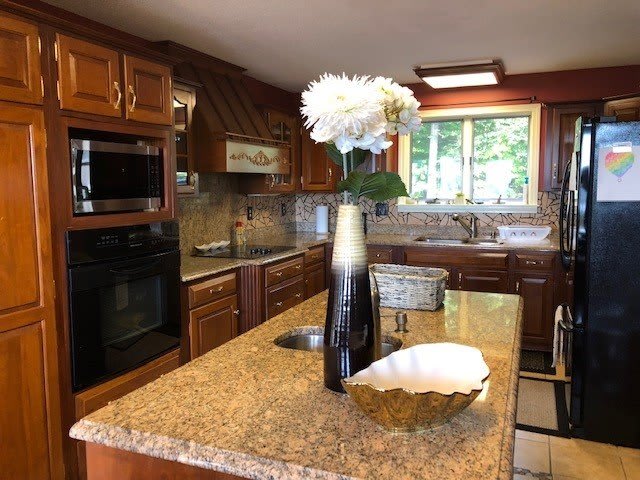 306 Rollins Road – photo 4