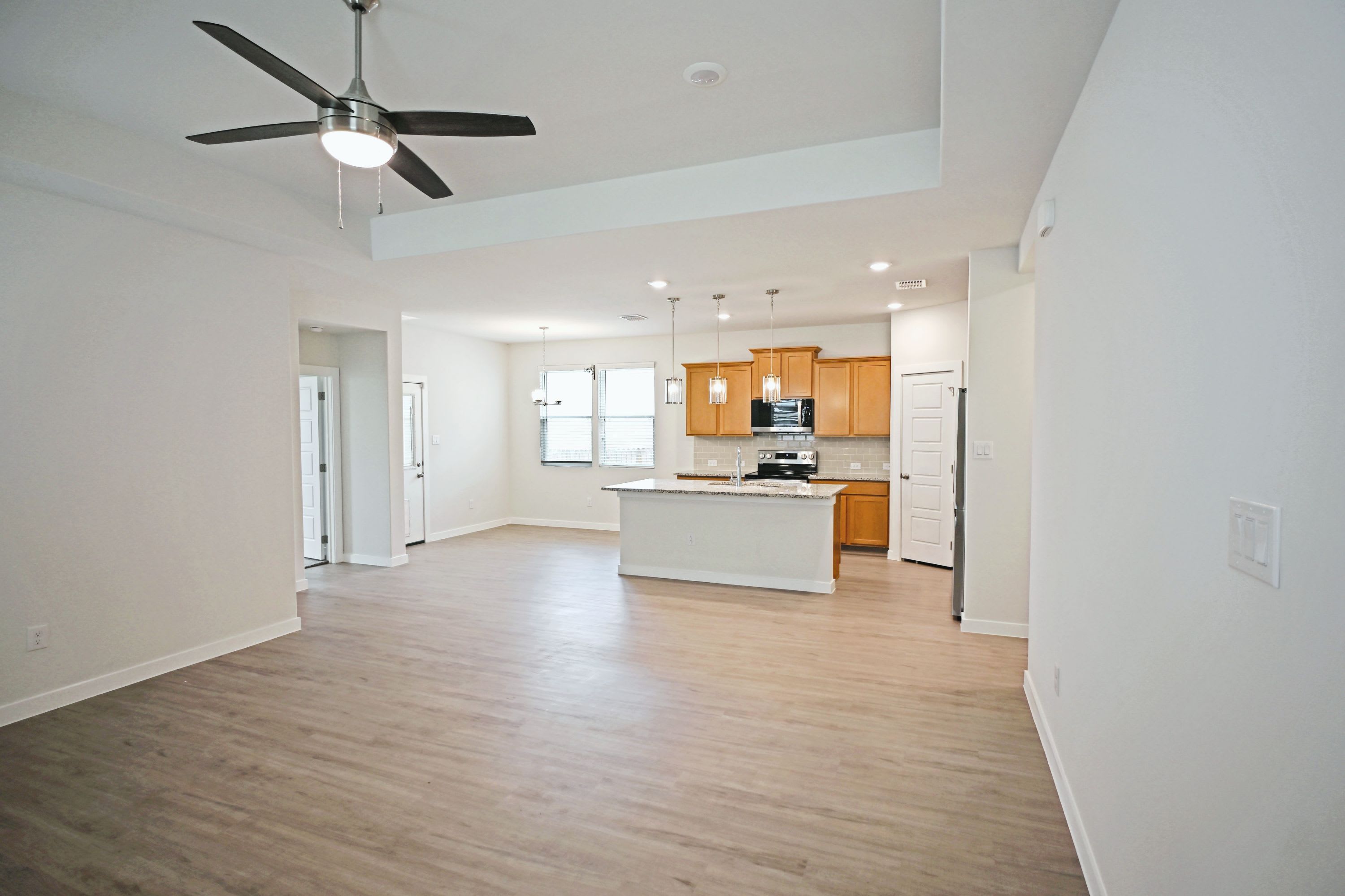 2943 Angelou Street – photo 3