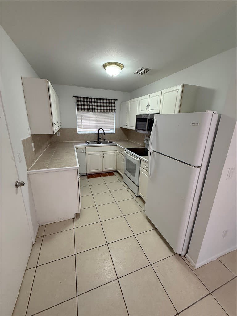 2205 15th Avenue SW – photo 5