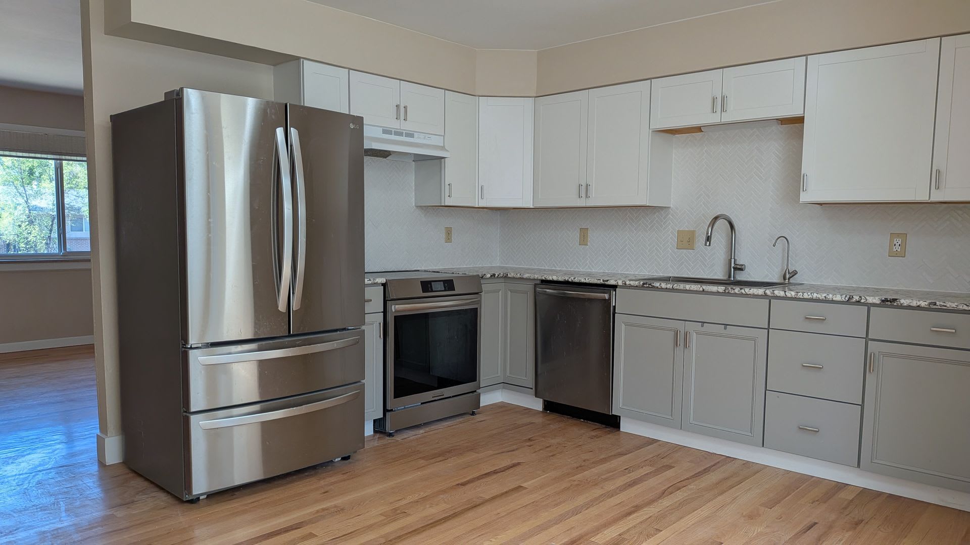Spacious 4-Bedroom Ranch on Large Lot with Finished Basement – photo 3