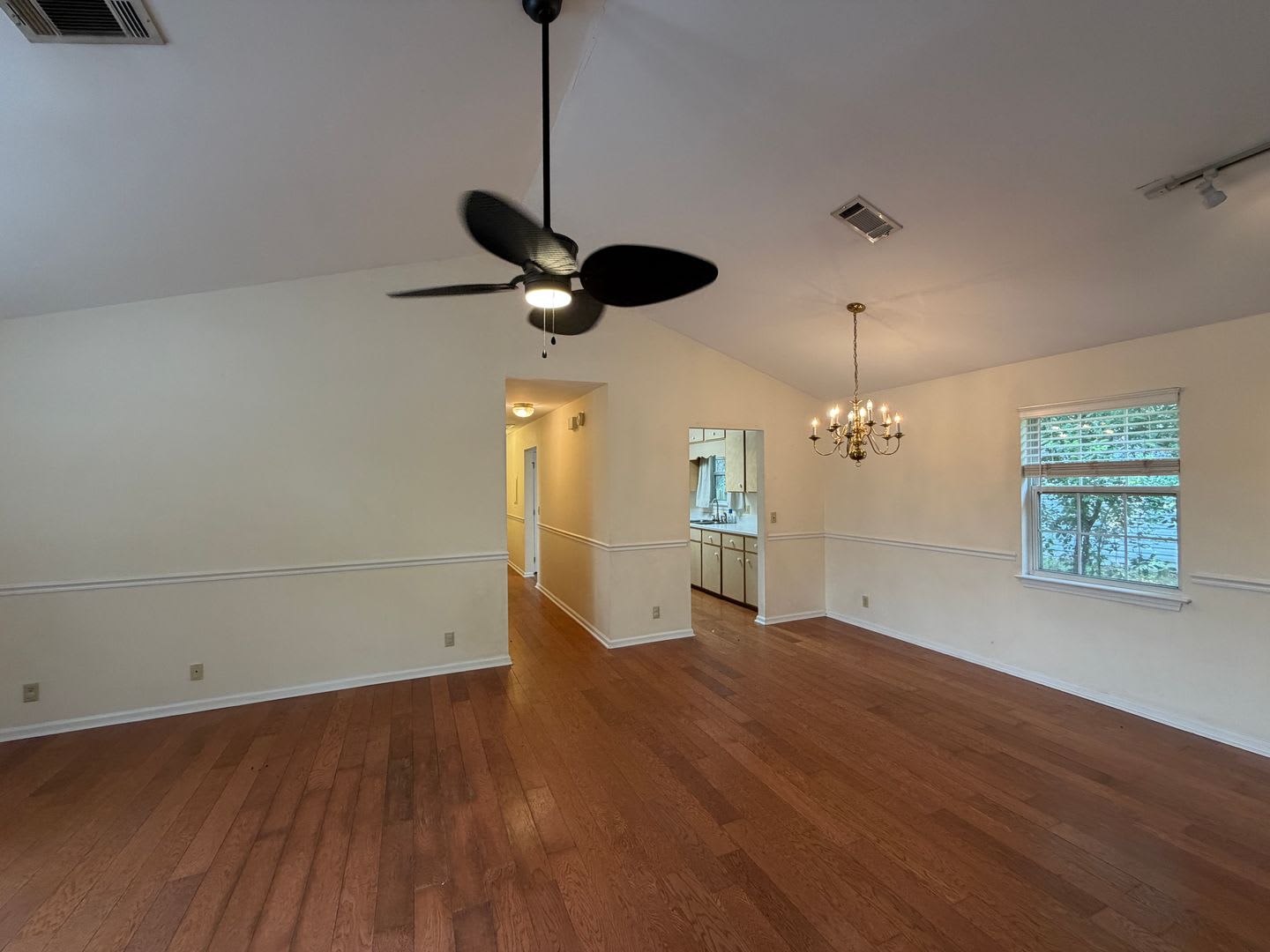 501 Pine Street St Simons Island, GA 31522 – photo 4
