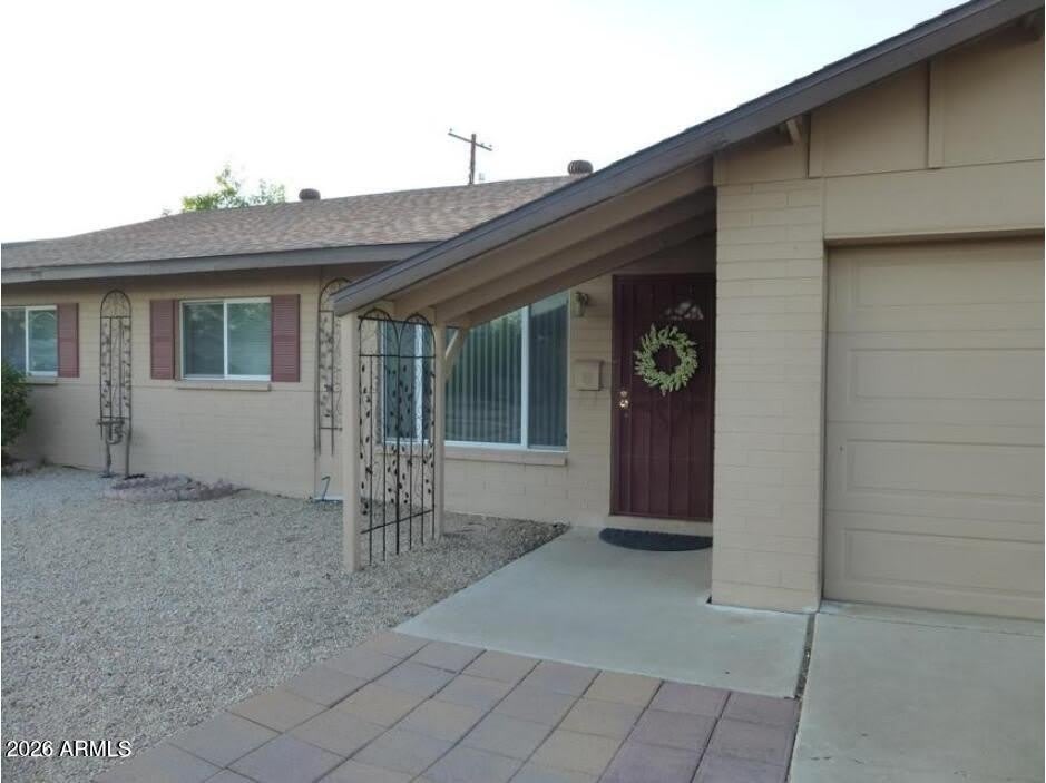 946 E Loma Vista Drive – photo 2