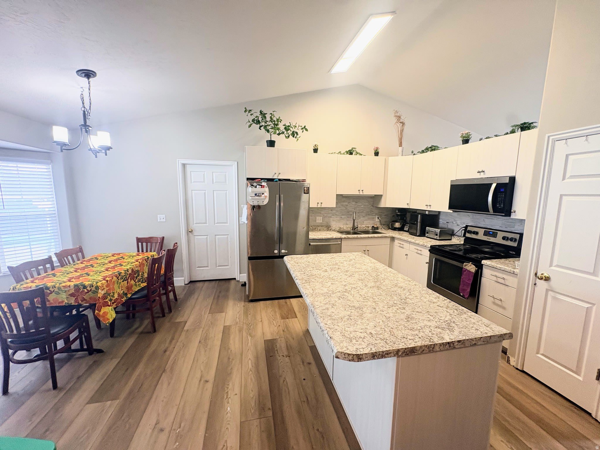 4955 W THRUSH Dr – photo 4