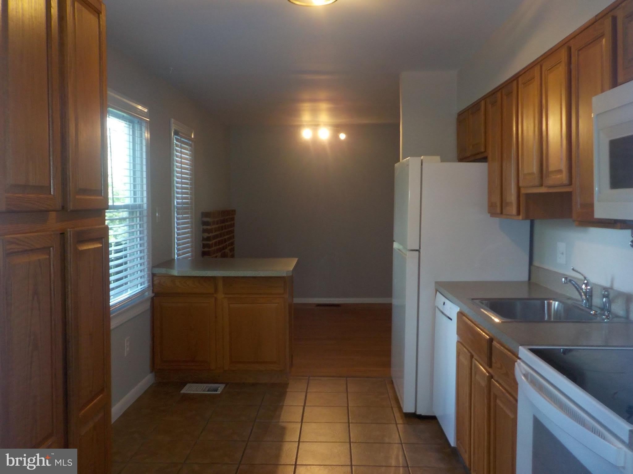 3000 Arkendale Street – photo 4