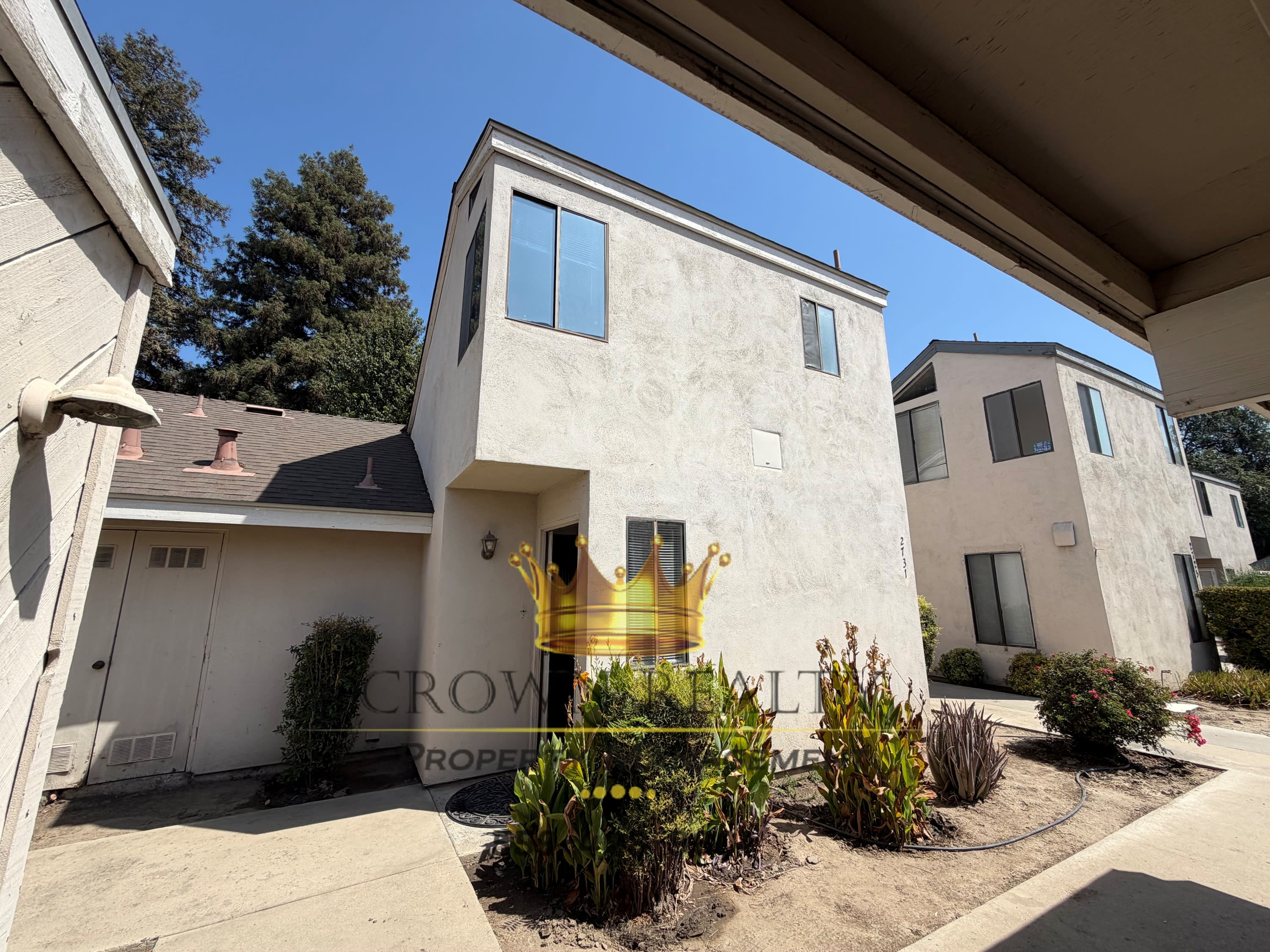2731 W. Mission Ct. – photo 1