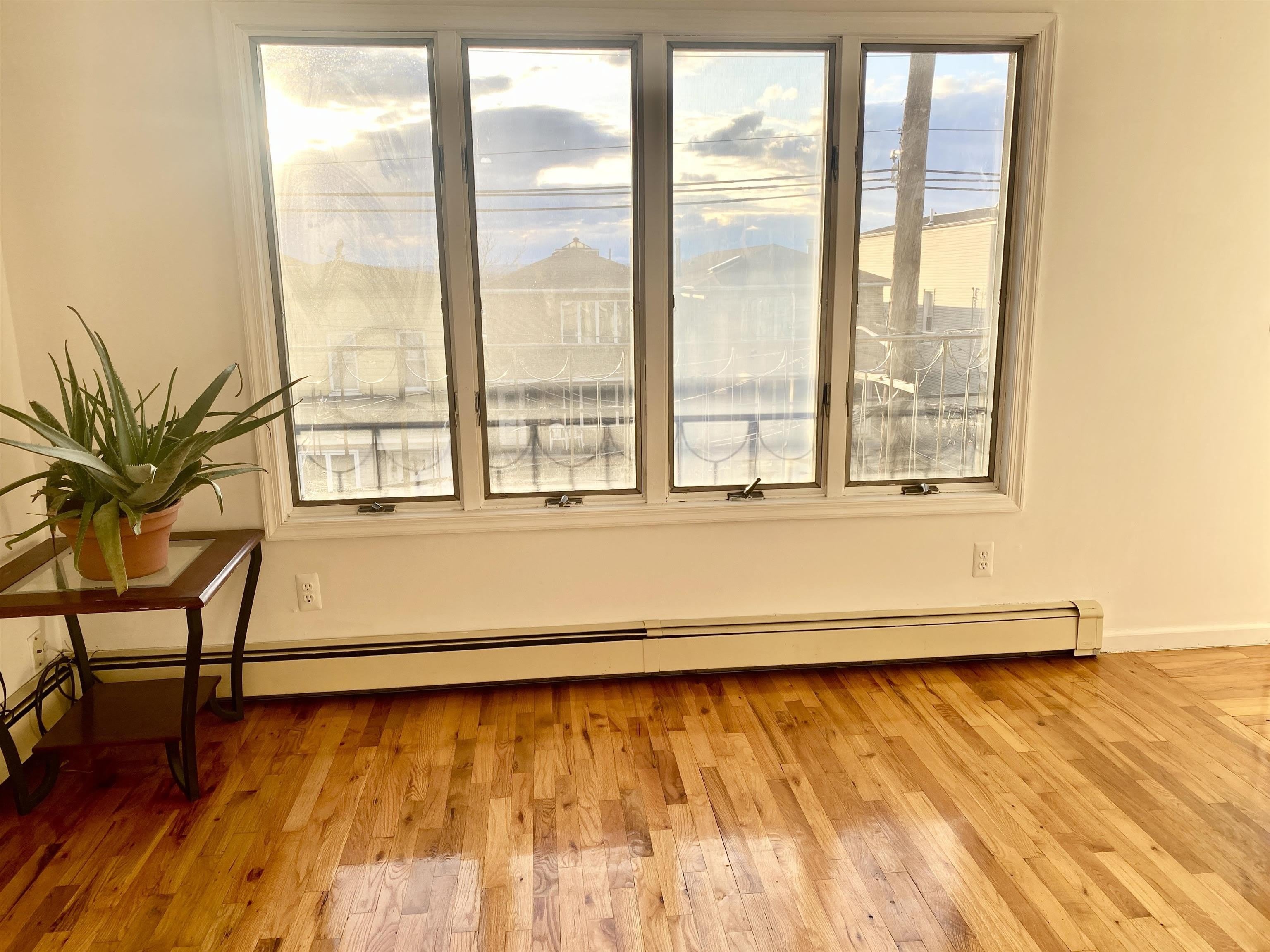 364 LIBERTY AVE – photo 4