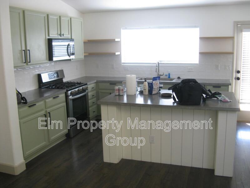 537 West Seneca Ridge Avenue – photo 1