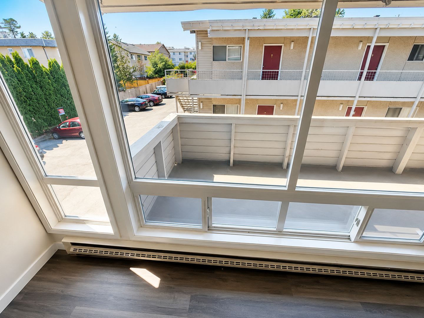 Bright 1 Bed 1 Bath Apartment For Rent In North Seattle Private Balcony Near Green Lake Northgate – photo 5