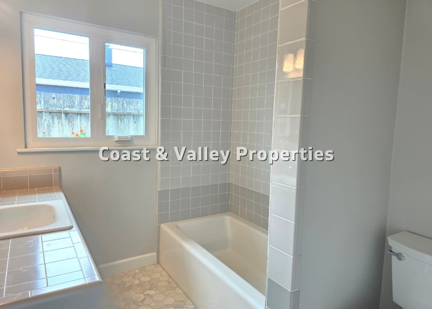 Ocean View Coastal Retreat in the Heart of Pacific Grove – photo 2