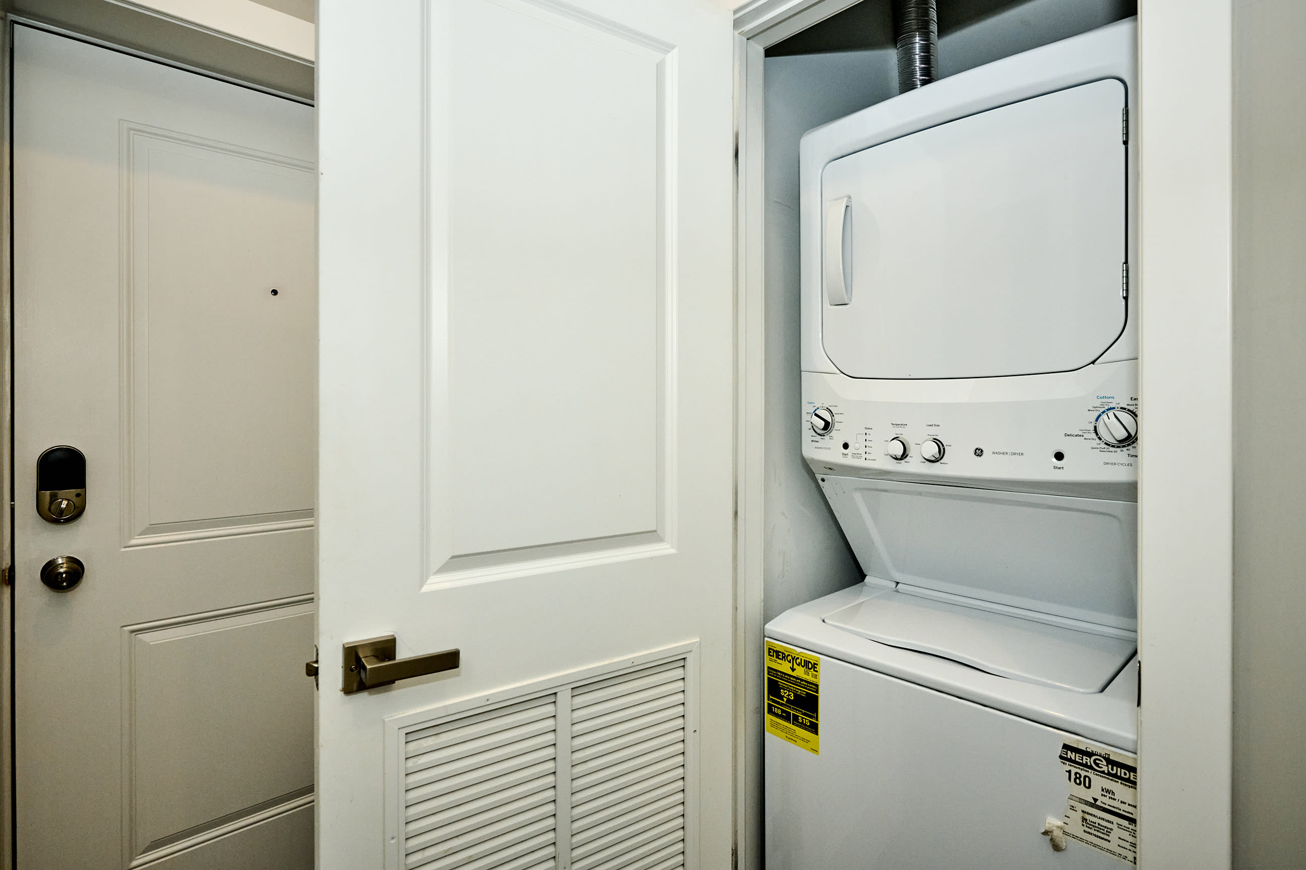 1752 West 18th Place – photo 2