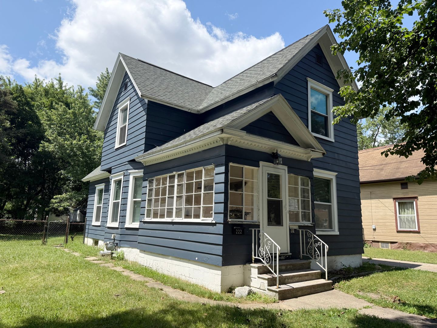 222 N. Gorham – photo 2