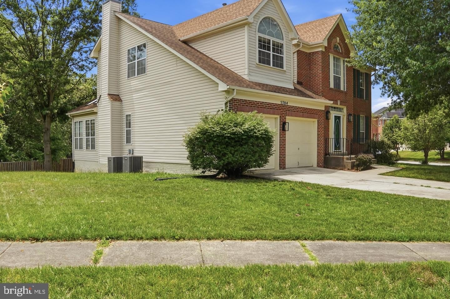 5704 Allwood Court – photo 2