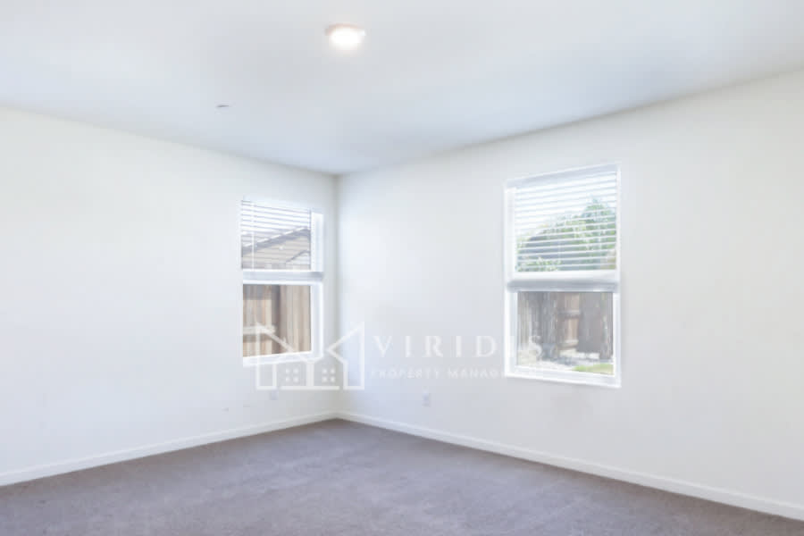 5917 Vespucci Avenue – photo 2