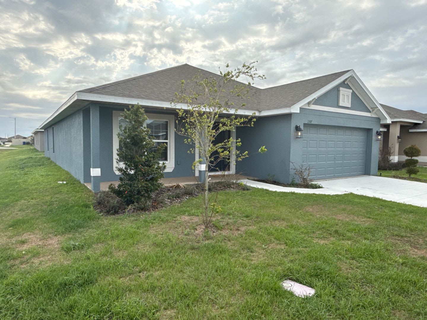 Truly Stunning 4-bedroom, 3-bathroom, 2 car garage in the beautiful new community of Villimar – photo 2