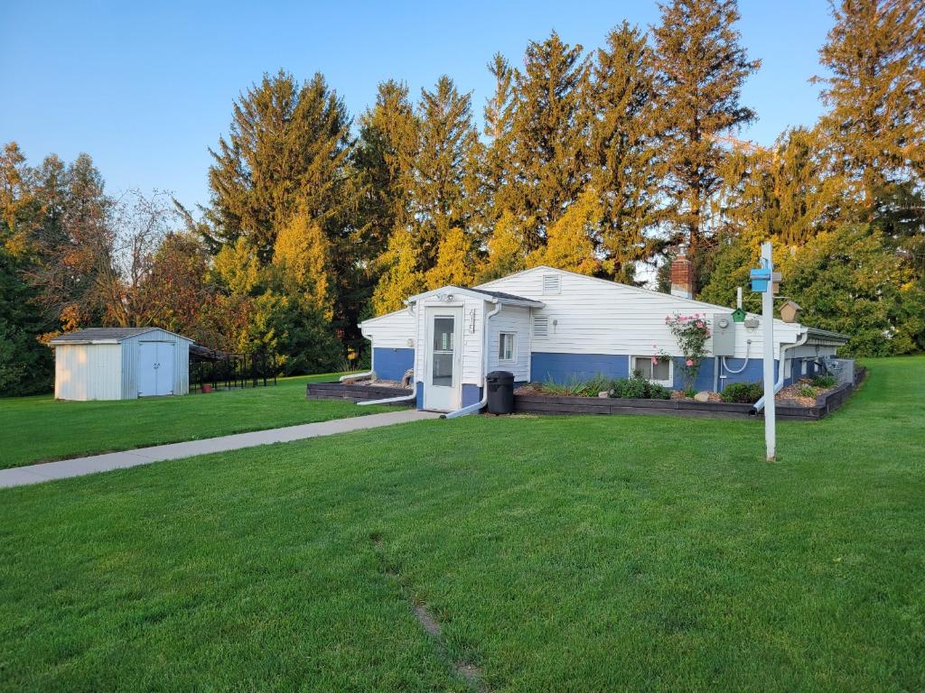 615 Grace Street – photo 4
