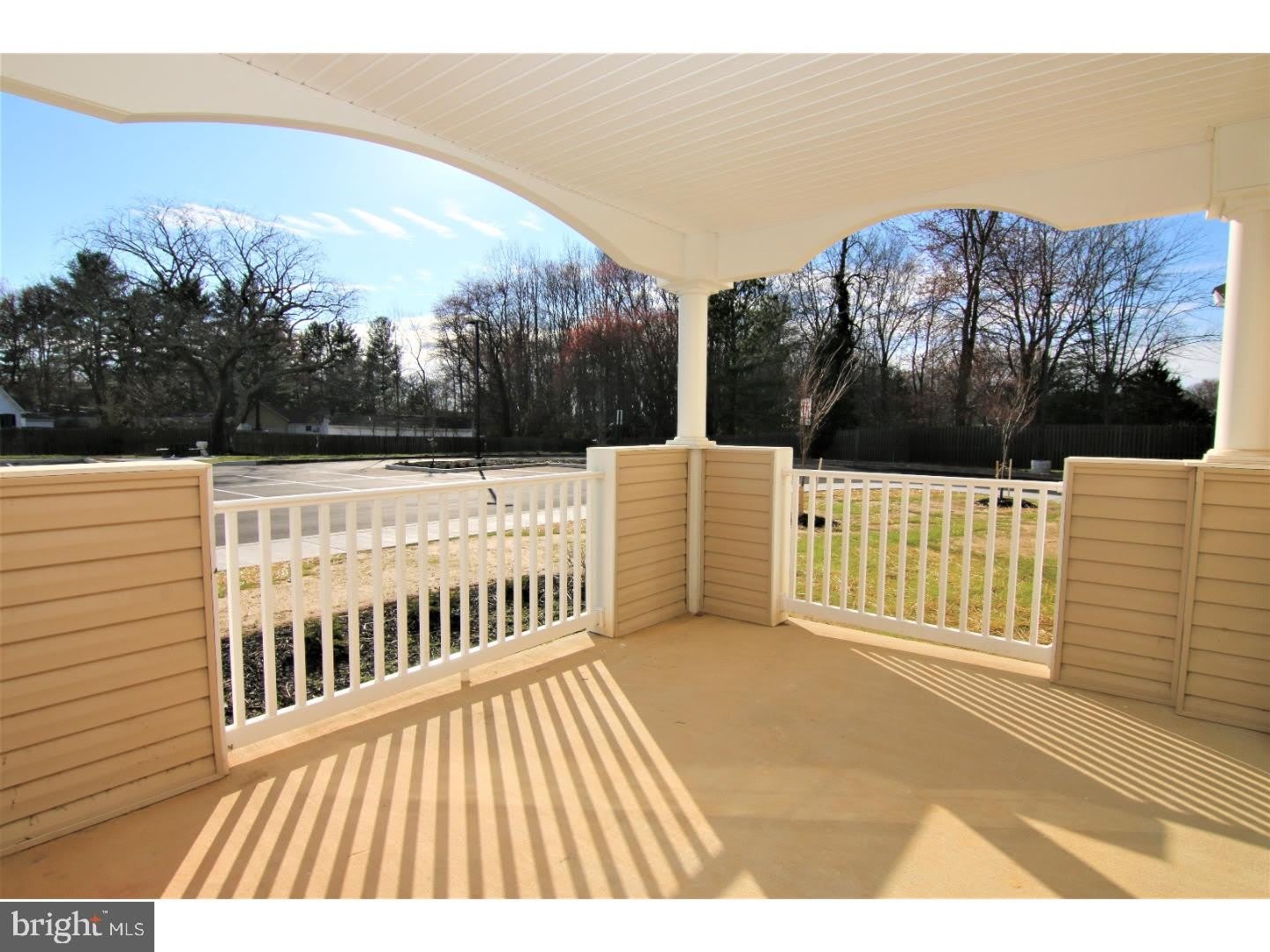 1665 KENTON Road – photo 5