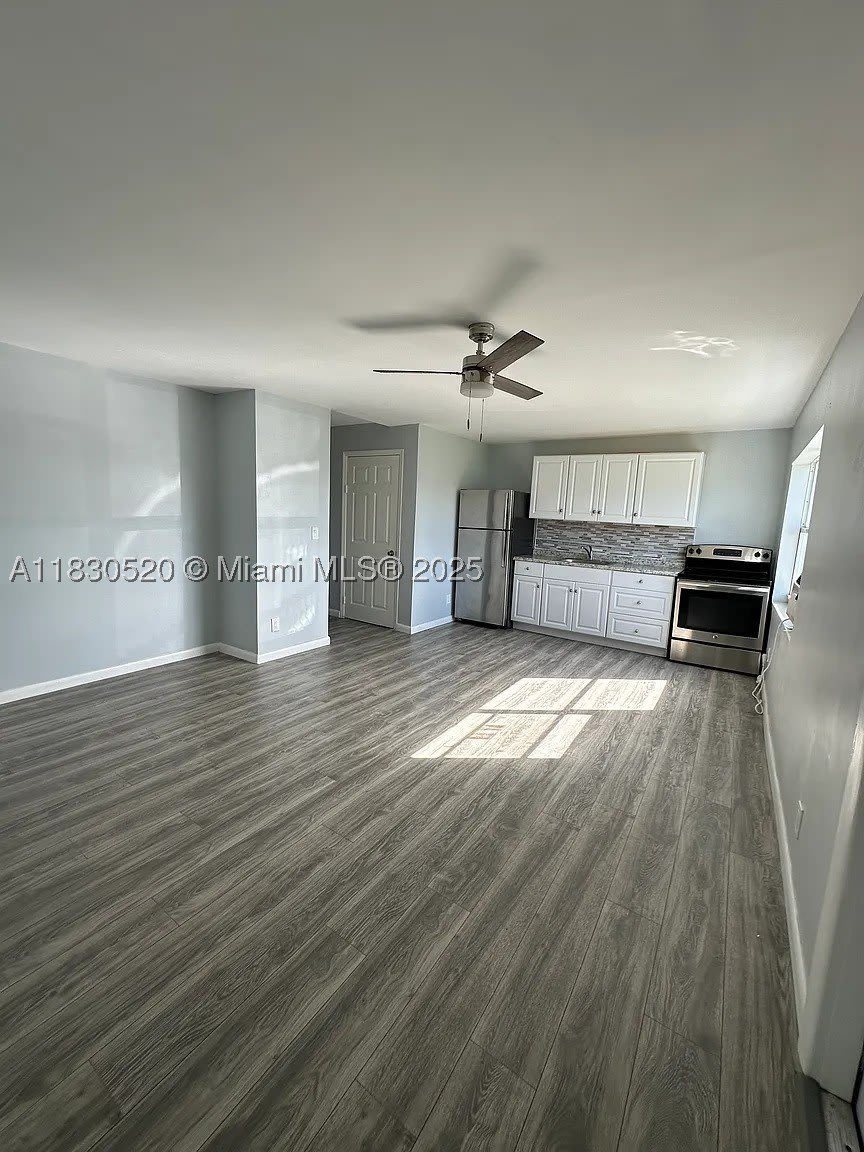 4410 26th Ave – photo 2