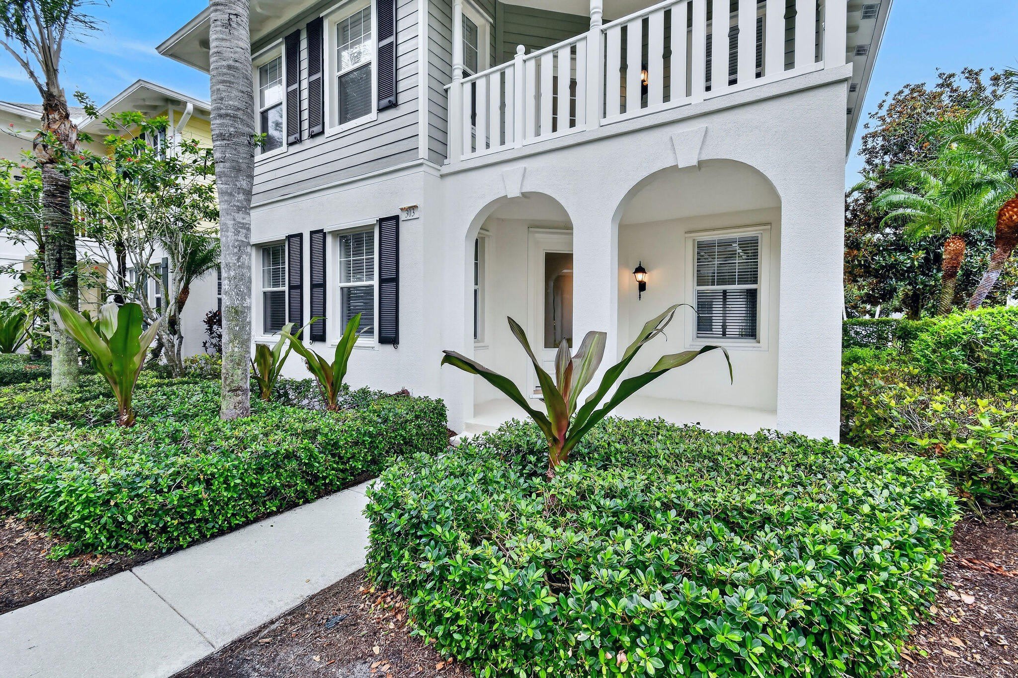 303 Caravelle Drive – photo 4