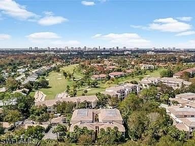 1096 WOODSHIRE Ln – photo 2