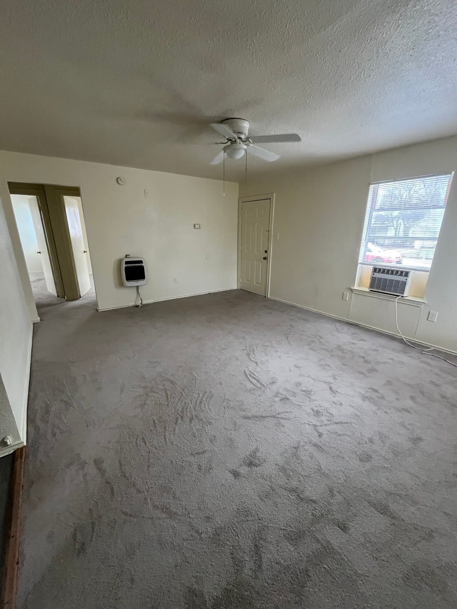 1610 S 15th Street – photo 2